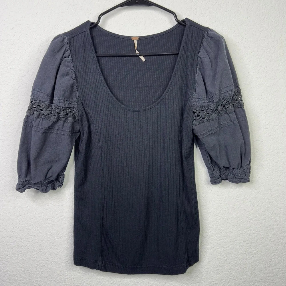 Free People Shirt S Black Ribbed Puff Sleeve Crochet Lace Romantic Goth Boho